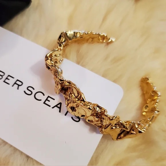 REVOLVE Jewelry - 🆕 REVOLVE Amber Sceats Gold Emery Cuff gold bracelet